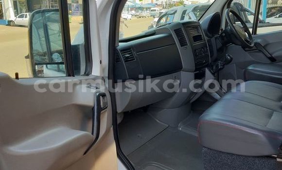 Tenga Tsaru Mercedes‒Benz W189 Chena Mota in Beitbridge in Matabeleland South Tenga Tsaru Mercedes‒Benz W189 Chena Mota in Beitbridge in Matabeleland South