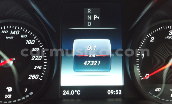 Tenga Tsaru Mercedes‒Benz Vito Zvimwe Mota in Beitbridge in Matabeleland South Tenga Tsaru Mercedes‒Benz Vito Zvimwe Mota in Beitbridge in Matabeleland South