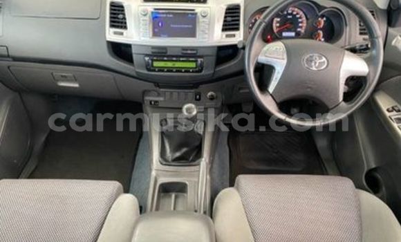 Acheter Occasion Voiture Toyota Hilux Blanc à Beitbridge, Matabeleland South Acheter Occasion Voiture Toyota Hilux Blanc à Beitbridge, Matabeleland South