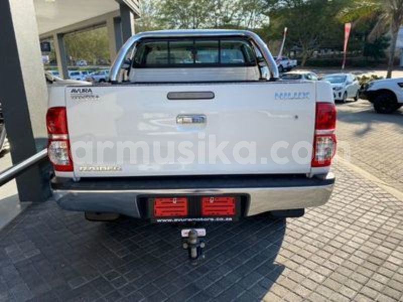 Big with watermark toyota hilux matabeleland south beitbridge 19458