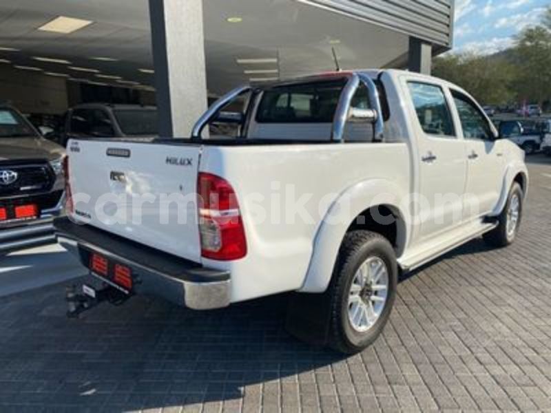 Big with watermark toyota hilux matabeleland south beitbridge 19458