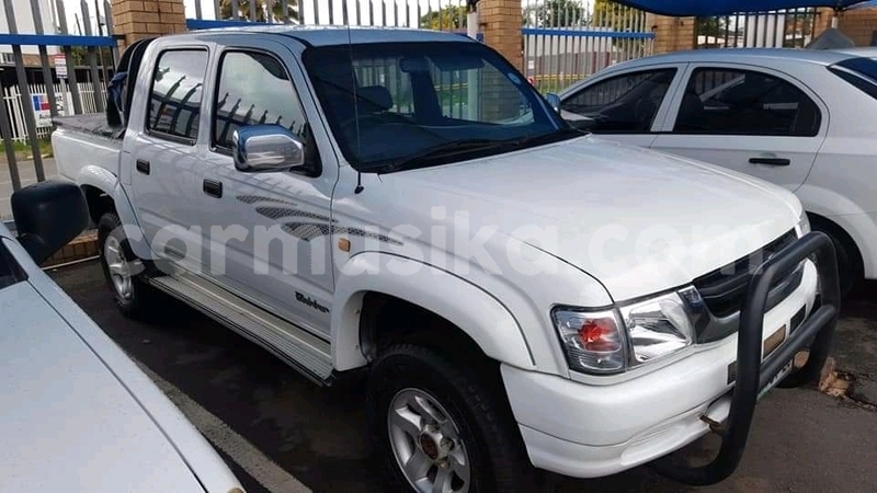 Big with watermark toyota hilux matabeleland south beitbridge 19463