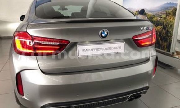 Acheter Occasion Voiture BMW X6 M Gris à Beitbridge, Matabeleland South Acheter Occasion Voiture BMW X6 M Gris à Beitbridge, Matabeleland South