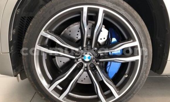 Acheter Occasion Voiture BMW X6 M Gris à Beitbridge, Matabeleland South Acheter Occasion Voiture BMW X6 M Gris à Beitbridge, Matabeleland South