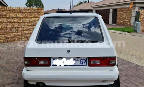 Buy Used Volkswagen Golf White Car in Beitbridge in Matabeleland South Buy Used Volkswagen Golf White Car in Beitbridge in Matabeleland South