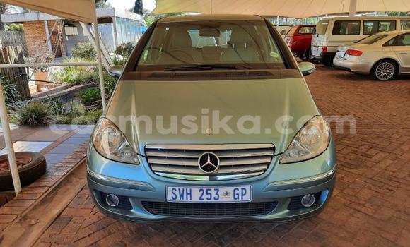 Nunua Ilio tumika Mercedes‒Benz A–Class Beige Gari ndani ya Beitbridge nchini Matabeleland Kusini Nunua Ilio tumika Mercedes‒Benz A–Class Beige Gari ndani ya Beitbridge nchini Matabeleland Kusini
