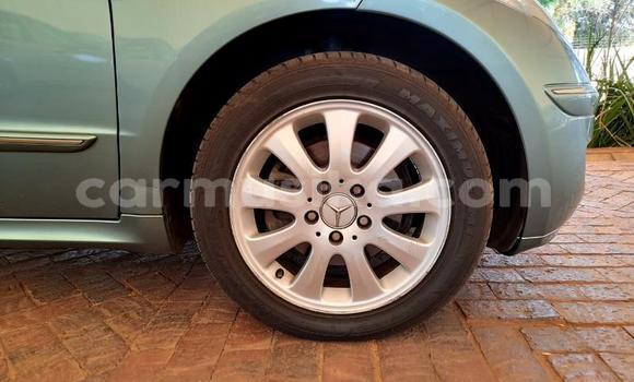 Nunua Ilio tumika Mercedes‒Benz A–Class Beige Gari ndani ya Beitbridge nchini Matabeleland Kusini Nunua Ilio tumika Mercedes‒Benz A–Class Beige Gari ndani ya Beitbridge nchini Matabeleland Kusini