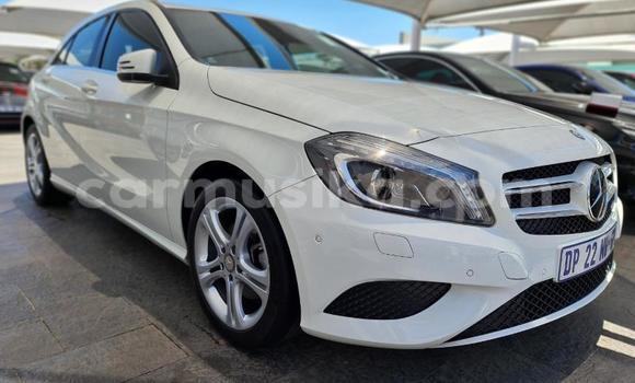 Acheter Occasion Voiture Mercedes‒Benz A–Class Blanc à Beitbridge, Matabeleland South Acheter Occasion Voiture Mercedes‒Benz A–Class Blanc à Beitbridge, Matabeleland South