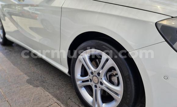 Acheter Occasion Voiture Mercedes‒Benz A–Class Blanc à Beitbridge, Matabeleland South Acheter Occasion Voiture Mercedes‒Benz A–Class Blanc à Beitbridge, Matabeleland South