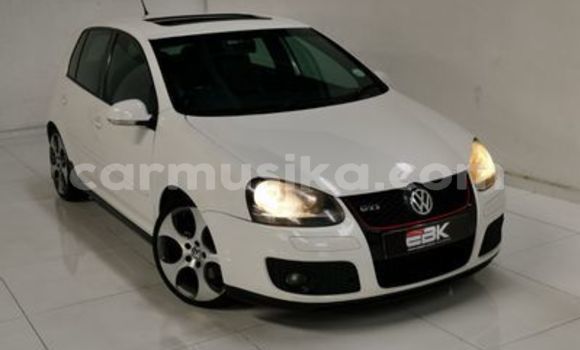 Buy Used Volkswagen Golf GTI White Car in Beitbridge in Matabeleland South Buy Used Volkswagen Golf GTI White Car in Beitbridge in Matabeleland South
