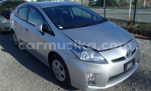 Buy Used Toyota Prius Silver Car in Beitbridge in Matabeleland South