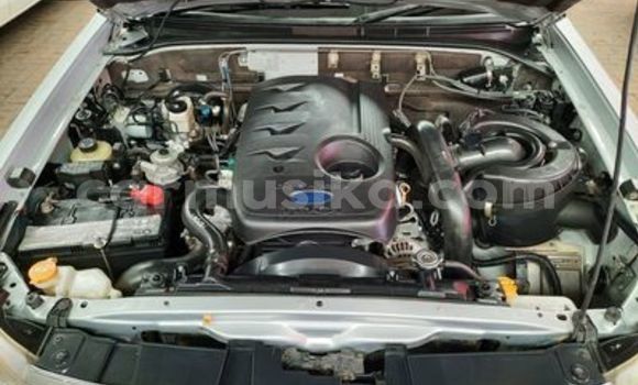 Acheter Occasion Voiture Ford Everest Gris à Beitbridge, Matabeleland South Acheter Occasion Voiture Ford Everest Gris à Beitbridge, Matabeleland South