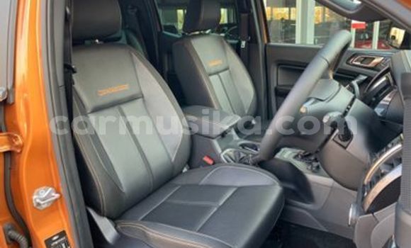 Acheter Occasion Voiture Ford Ranger Beige à Beitbridge, Matabeleland South Acheter Occasion Voiture Ford Ranger Beige à Beitbridge, Matabeleland South