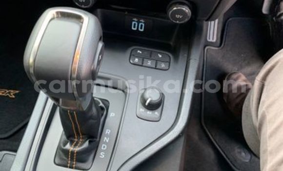 Acheter Occasion Voiture Ford Ranger Beige à Beitbridge, Matabeleland South Acheter Occasion Voiture Ford Ranger Beige à Beitbridge, Matabeleland South