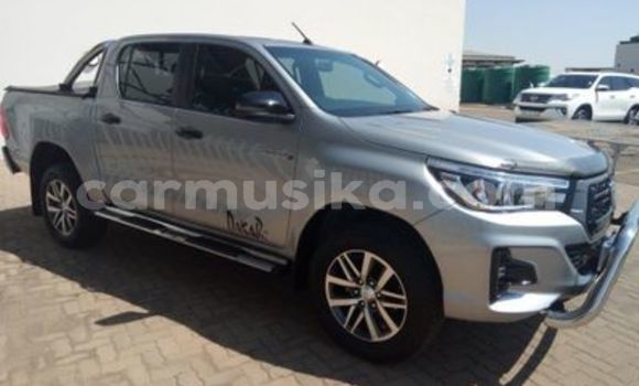 Nunua Ilio tumika Toyota Hilux Fedha Gari ndani ya Beitbridge nchini Matabeleland Kusini Nunua Ilio tumika Toyota Hilux Fedha Gari ndani ya Beitbridge nchini Matabeleland Kusini