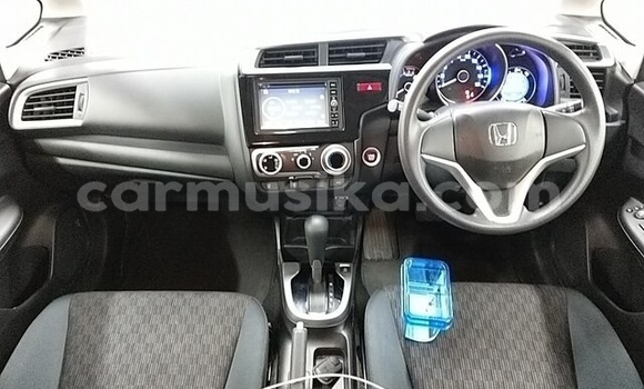 Acheter Occasion Voiture Honda Fit Bleu à Beitbridge, Matabeleland South Acheter Occasion Voiture Honda Fit Bleu à Beitbridge, Matabeleland South