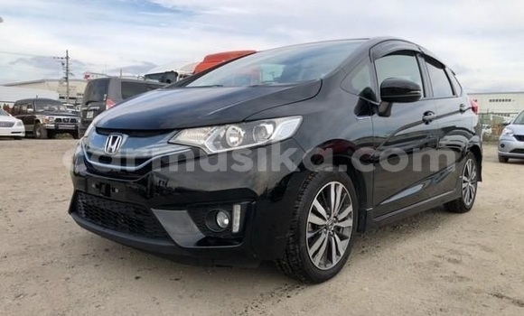 Acheter Occasion Voiture Honda Fit Noir à Beitbridge, Matabeleland South Acheter Occasion Voiture Honda Fit Noir à Beitbridge, Matabeleland South