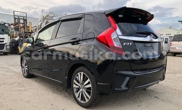 Acheter Occasion Voiture Honda Fit Noir à Beitbridge, Matabeleland South Acheter Occasion Voiture Honda Fit Noir à Beitbridge, Matabeleland South
