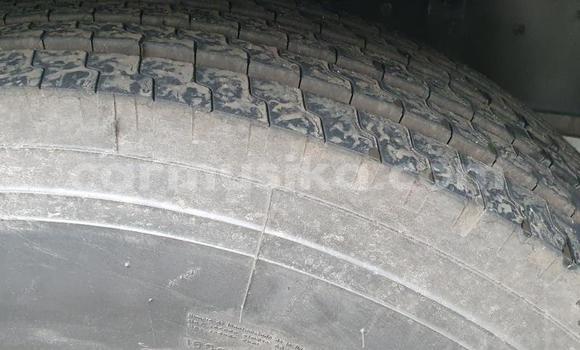 Acheter Occasion Voiture Nissan Urvan Blanc à Beitbridge, Matabeleland South Acheter Occasion Voiture Nissan Urvan Blanc à Beitbridge, Matabeleland South