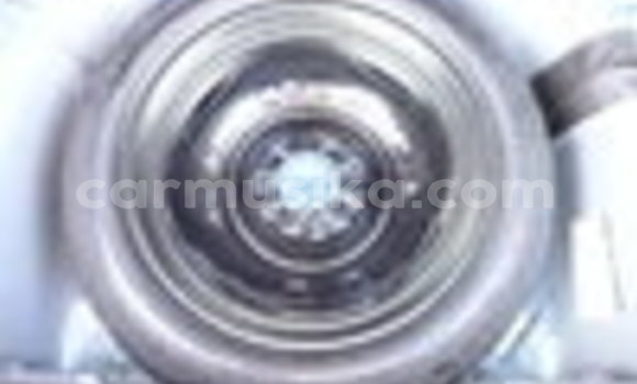 Acheter Occasion Voiture Toyota Vitz Bleu à Beitbridge, Matabeleland South Acheter Occasion Voiture Toyota Vitz Bleu à Beitbridge, Matabeleland South