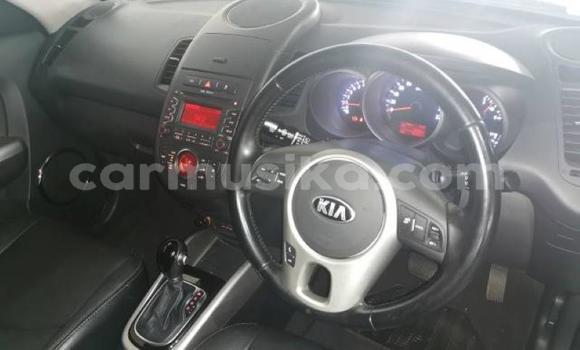 Acheter Occasion Voiture Kia Soul Beige à Beitbridge, Matabeleland South Acheter Occasion Voiture Kia Soul Beige à Beitbridge, Matabeleland South