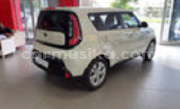 Acheter Occasion Voiture Kia Soul Blanc à Beitbridge, Matabeleland South Acheter Occasion Voiture Kia Soul Blanc à Beitbridge, Matabeleland South