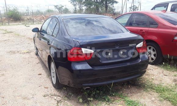 Nunua Ilio tumika BMW 3–Series Nyeusi Gari ndani ya Harare nchini Harare