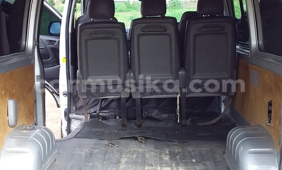 Tenga Tsaru Toyota Hiace Sirivha Mota in Masvingo in Masvingo Tenga Tsaru Toyota Hiace Sirivha Mota in Masvingo in Masvingo