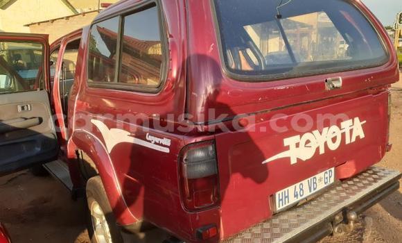 Acheter Occasion Voiture Toyota Hilux Beige à Beitbridge, Matabeleland South Acheter Occasion Voiture Toyota Hilux Beige à Beitbridge, Matabeleland South