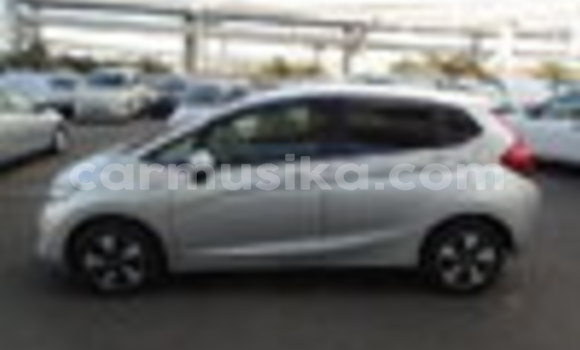 Buy Used Honda Fit Silver Car in Beitbridge in Matabeleland South