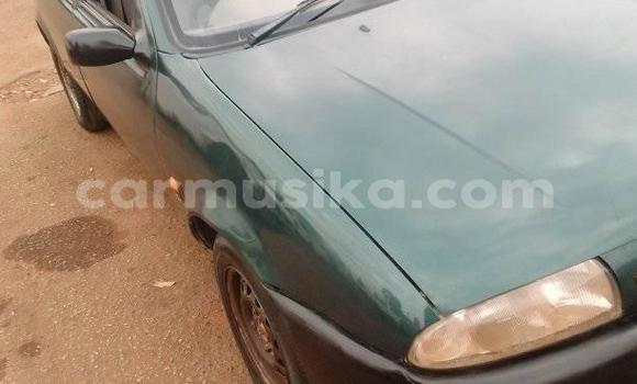 Nunua Ilio tumika Ford Fiesta Kijani Gari ndani ya Alexandra Park nchini Harare