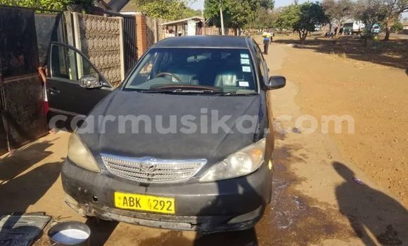Nunua Ilio tumika Toyota Camry Nyeusi Gari ndani ya Alexandra Park nchini Harare