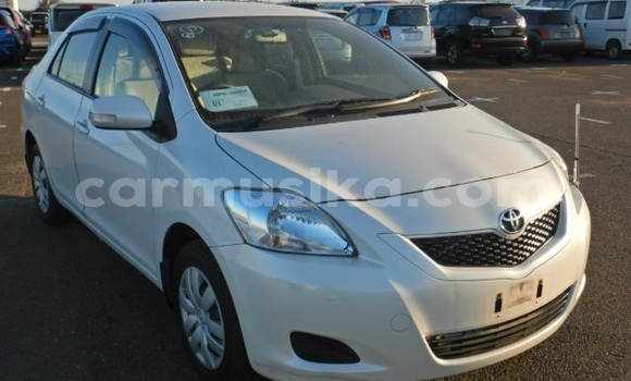Buy Used Toyota Belta White Car in Beitbridge in Matabeleland South