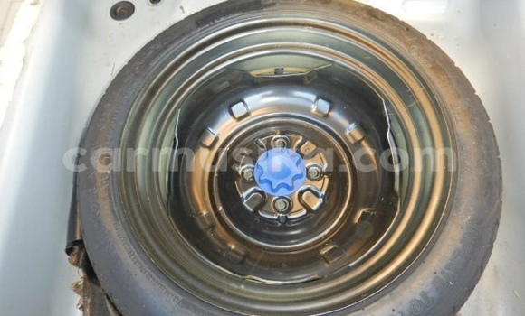 Acheter Occasion Voiture Toyota Belta Blanc à Beitbridge, Matabeleland South Acheter Occasion Voiture Toyota Belta Blanc à Beitbridge, Matabeleland South