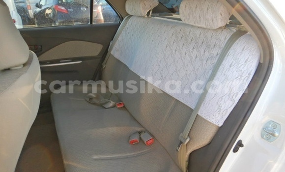 Acheter Occasion Voiture Toyota Belta Blanc à Beitbridge, Matabeleland South Acheter Occasion Voiture Toyota Belta Blanc à Beitbridge, Matabeleland South