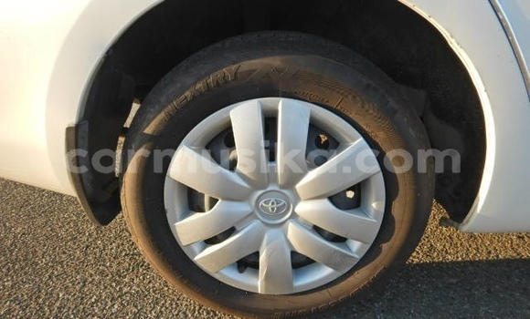 Acheter Occasion Voiture Toyota Belta Blanc à Beitbridge, Matabeleland South Acheter Occasion Voiture Toyota Belta Blanc à Beitbridge, Matabeleland South