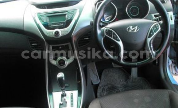 Tenga Tsaru Hyundai Elantra Bhuruu Mota in Beitbridge in Matabeleland South Tenga Tsaru Hyundai Elantra Bhuruu Mota in Beitbridge in Matabeleland South