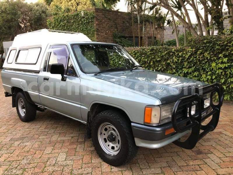 Big with watermark toyota hilux matabeleland south beitbridge 19570