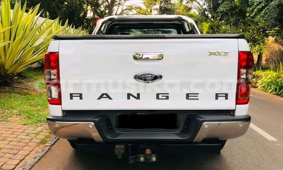 Buy Used Ford Ranger White Car in Beitbridge in Matabeleland South Buy Used Ford Ranger White Car in Beitbridge in Matabeleland South