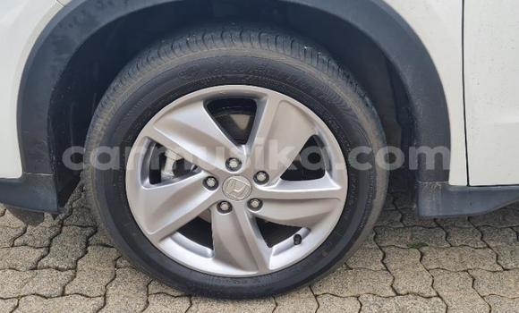 Acheter Occasion Voiture Honda HR–V Blanc à Beitbridge, Matabeleland South Acheter Occasion Voiture Honda HR–V Blanc à Beitbridge, Matabeleland South