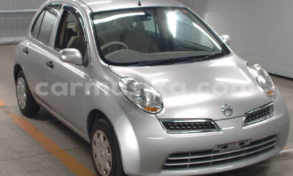 Nunua Ilio tumika Nissan March Fedha Gari ndani ya Beitbridge nchini Matabeleland Kusini