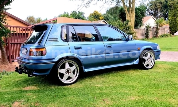 Tenga Tsaru Toyota Corolla Bhuruu Mota in Beitbridge in Matabeleland South Tenga Tsaru Toyota Corolla Bhuruu Mota in Beitbridge in Matabeleland South