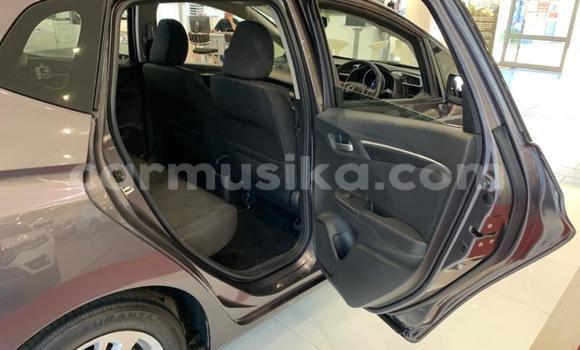 Acheter Occasion Voiture Honda Jazz Beige à Beitbridge, Matabeleland South Acheter Occasion Voiture Honda Jazz Beige à Beitbridge, Matabeleland South