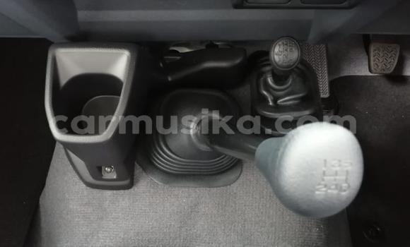 Buy Used Toyota Land Cruiser White Car in Beitbridge in Matabeleland South Buy Used Toyota Land Cruiser White Car in Beitbridge in Matabeleland South