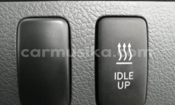 Buy Used Toyota Land Cruiser White Car in Beitbridge in Matabeleland South Buy Used Toyota Land Cruiser White Car in Beitbridge in Matabeleland South