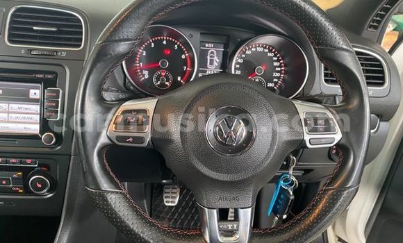 Acheter Occasion Voiture Volkswagen Golf GTI Blanc à Beitbridge, Matabeleland South Acheter Occasion Voiture Volkswagen Golf GTI Blanc à Beitbridge, Matabeleland South
