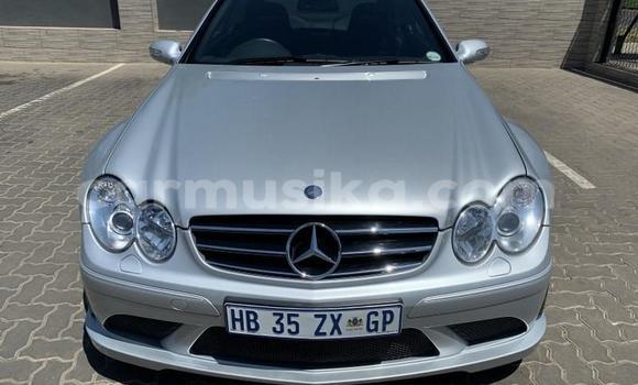 Nunua Ilio tumika Mercedes‒Benz CLK–Class Fedha Gari ndani ya Beitbridge nchini Matabeleland Kusini