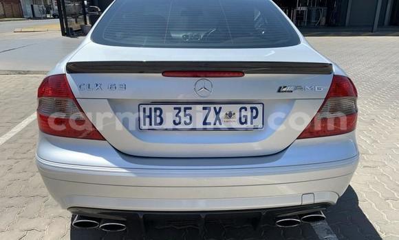 Acheter Occasion Voiture Mercedes‒Benz CLK–Class Gris à Beitbridge, Matabeleland South Acheter Occasion Voiture Mercedes‒Benz CLK–Class Gris à Beitbridge, Matabeleland South