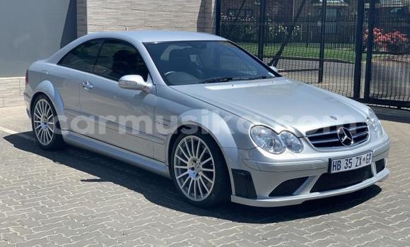 Acheter Occasion Voiture Mercedes‒Benz CLK–Class Gris à Beitbridge, Matabeleland South Acheter Occasion Voiture Mercedes‒Benz CLK–Class Gris à Beitbridge, Matabeleland South