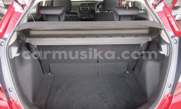 Acheter Occasion Voiture Honda Jazz Rouge à Beitbridge, Matabeleland South Acheter Occasion Voiture Honda Jazz Rouge à Beitbridge, Matabeleland South